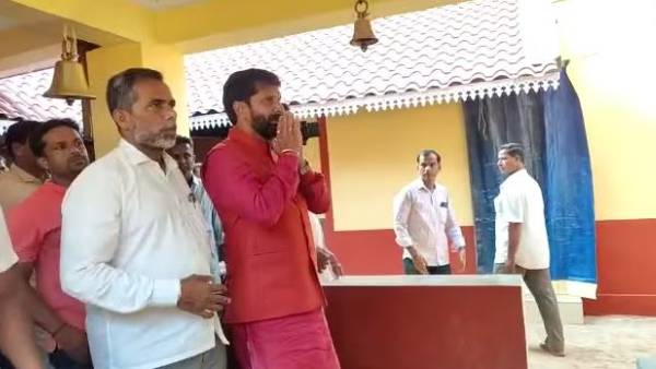 కాంగ్రెస్ ఫైర్..