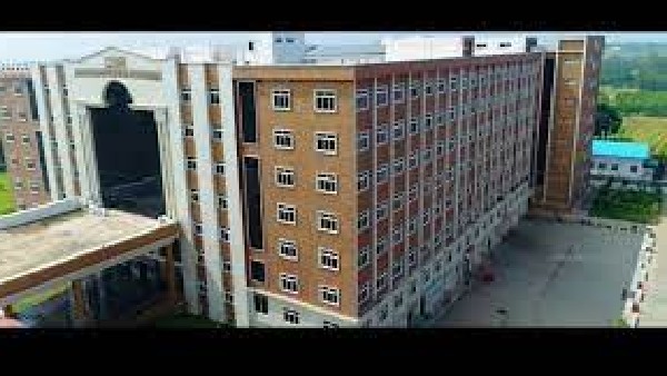 కాలేజ్ హాస్టల్ మీద నుంచి దూకి ?