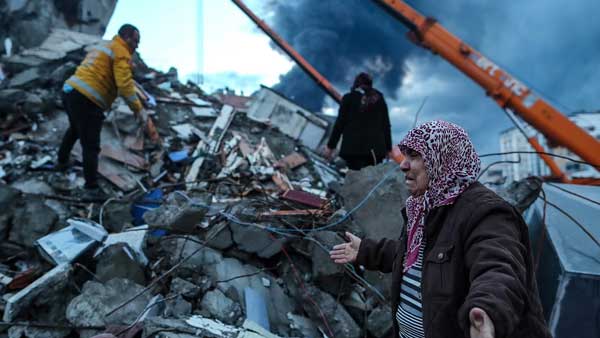 తమ్ముడి కోసం బాలిక ఏం చేసిందంట... వీడియో వైరల్ తమ్ముడి కోసం బాలిక ఏం చేసిందంట... వీడియో వైరల్