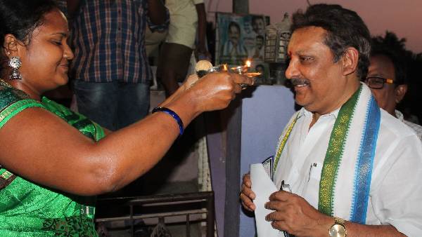 మళ్లీ టికెట్..