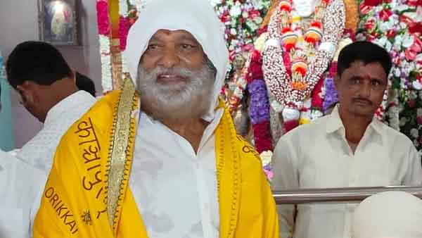 పెన్నా నదిలో ఇసుకను దోచేస్తున్నారంటూ జేసీ ప్రభాకర్ రెడ్డి