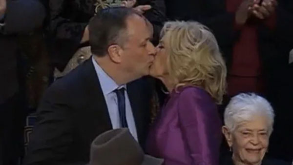 A video of US President Joe Bidens wife Jill Biden and vice-chancellor Kamala Harriss husband Dou Emhof lip-kissing is going viral on social media A video of US President Joe Bidens wife Jill Biden and vice-chancellor Kamala Harriss husband Dou Emhof lip-kissing is going viral on social media
