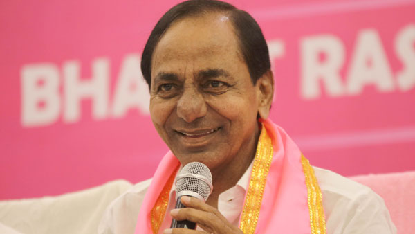 దేశానికి ‘అదానీ' ముప్పు అంటూ మోడీపై కేసీఆర్ విమర్శలు