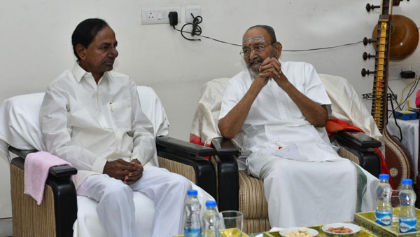 Telugu States Chief Ministers KCR and Jagan condoles on legendary director Viswanath Demise