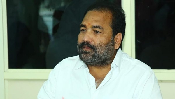 అభివృద్ధి పనులపైనా అదే వైఖరి..