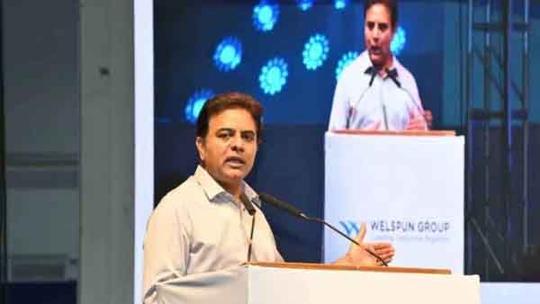 పాలమూరు-రంగారెడ్డి ప్రాజెక్టు పూర్తి చేస్తామన్న కేటీఆర్ పాలమూరు-రంగారెడ్డి ప్రాజెక్టు పూర్తి చేస్తామన్న కేటీఆర్