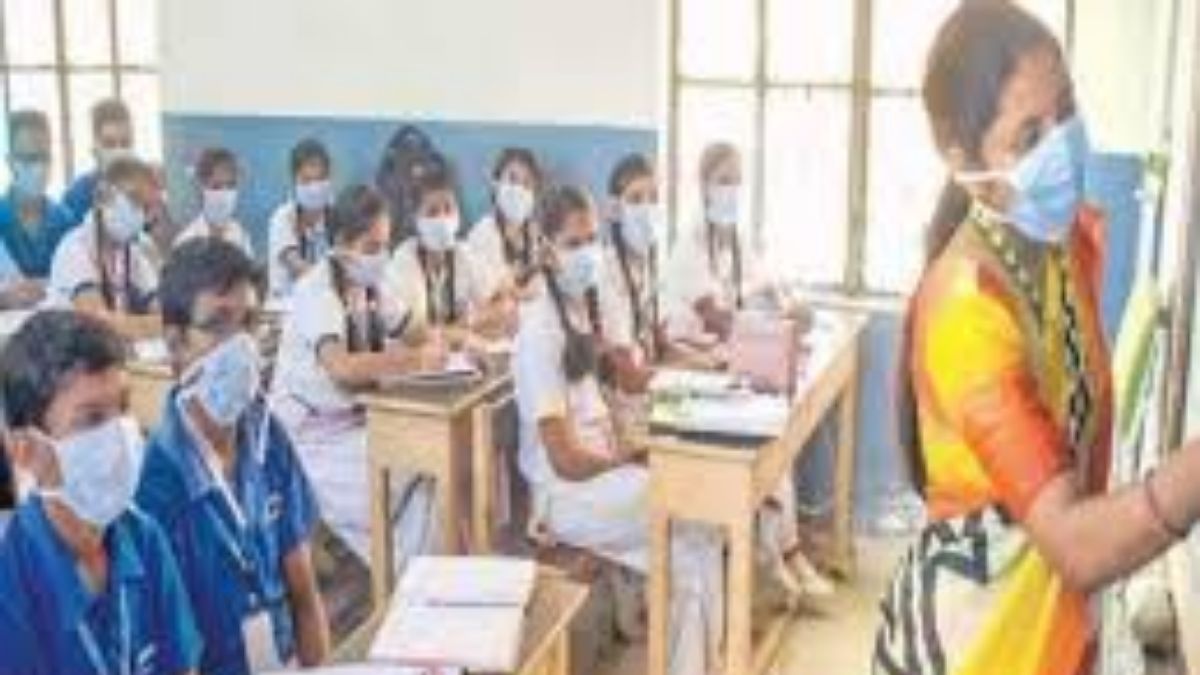 14,606 faculty positions vacant in HEIs managed by central govt: Education ministry in Lok Sabha 14,606 faculty positions vacant in HEIs managed by central govt: Education ministry in Lok Sabha