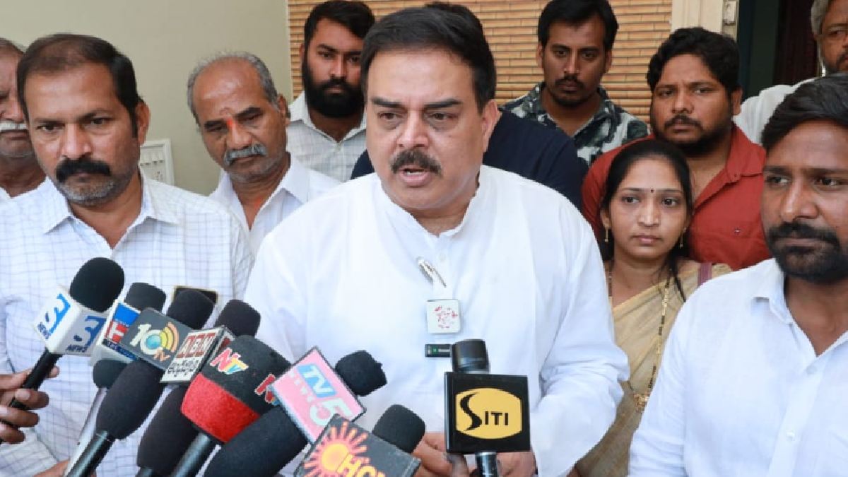 janasena pac member nadendla manohar says no one wants vizag as ap capital janasena pac member nadendla manohar says no one wants vizag as ap capital