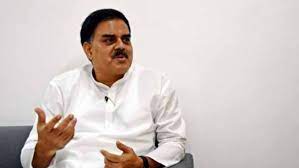 రైతులను కులాలుగా విడగొట్టారు అన్న నాదెండ్ల