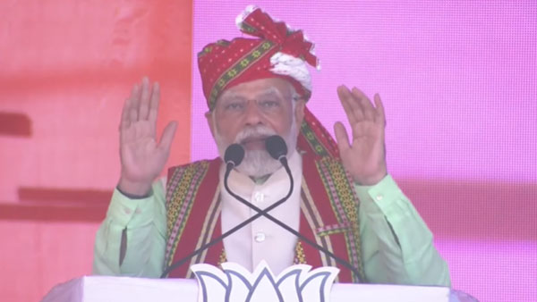 pm modi dig at congress, communists, says bjp made tripura free from fear and violence