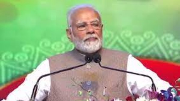 హోలీ పండుగపై మోడీ చెప్పిందిదే