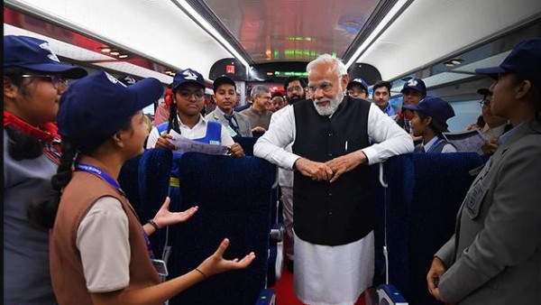  పేరిణి నాట్యం గురించి మాట్లాడిన మోడీ