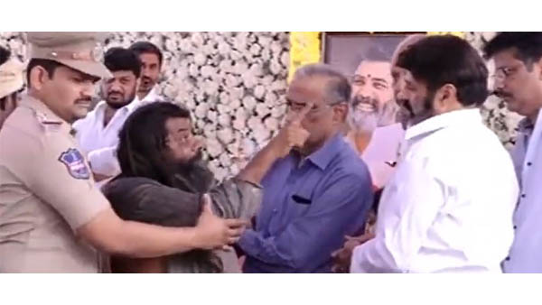 అనూహ్య ఘటన..