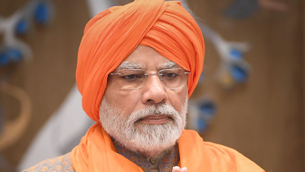 మోడీ విదేశీ పర్యటనలు ఎన్నీ, ఖర్చెంత?