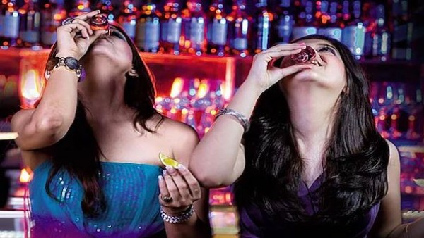  యువతులను రేప్ చెయ్యాలని స్కెచ్