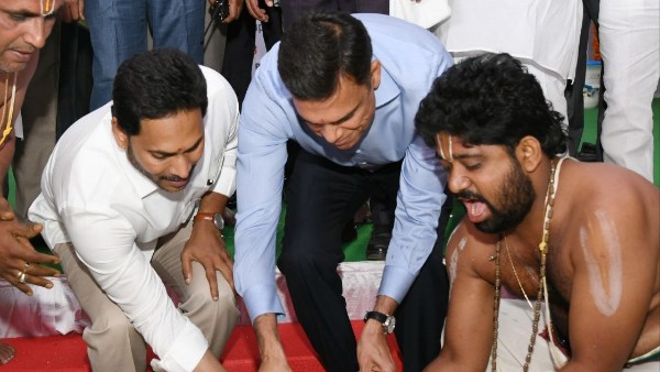 చాలా కష్టపడాల్సి వచ్చింది చాలా కష్టపడాల్సి వచ్చింది