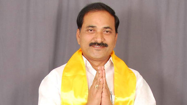 అడుగు భాగంలో గుప్త నిధులు అడుగు భాగంలో గుప్త నిధులు