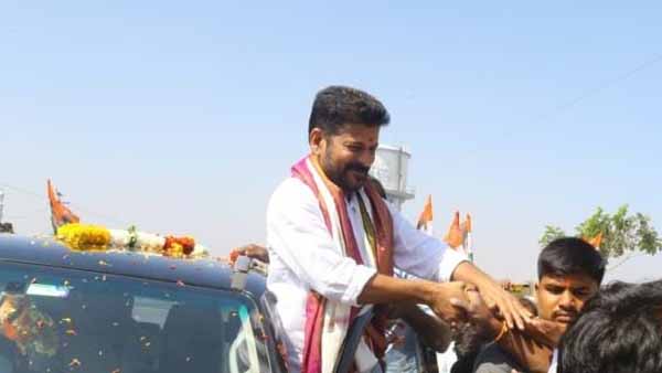 ప్రగతి భవన్ పై రేవంత్ రెడ్డి సంచలన వ్యాఖ్యలు 