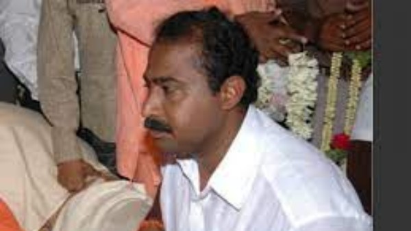 కేసు పెట్టిన ఎమ్మెల్యే పీఏ కేసు పెట్టిన ఎమ్మెల్యే పీఏ