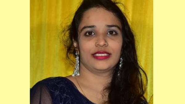 కూతురు పుట్టిన తరువాత లేడీ టీచర్ ?