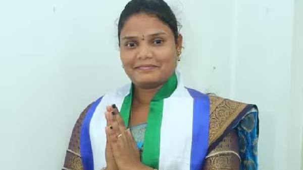 తాజాగా మరో వికెట్..