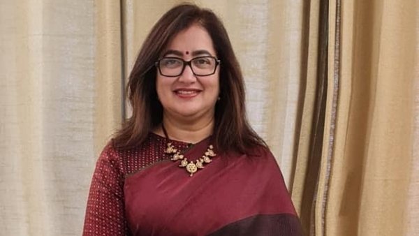 దళపతి అడ్డాలో సుమలత ? దళపతి అడ్డాలో సుమలత ?