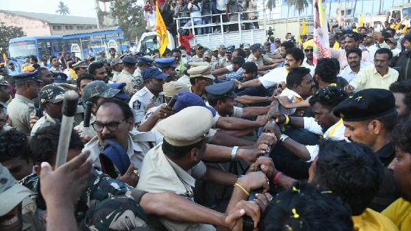jagan government action on anaparthi incidents yesterday-police case on chandrababu jagan government action on anaparthi incidents yesterday-police case on chandrababu