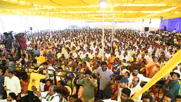 ప్రతీ 30 కుటుంబాలకో సారధి