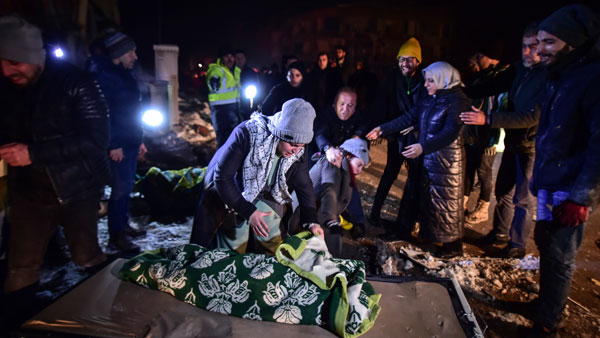 8000 వేలకు చేరిన మృతుల సంఖ్య 8000 వేలకు చేరిన మృతుల సంఖ్య