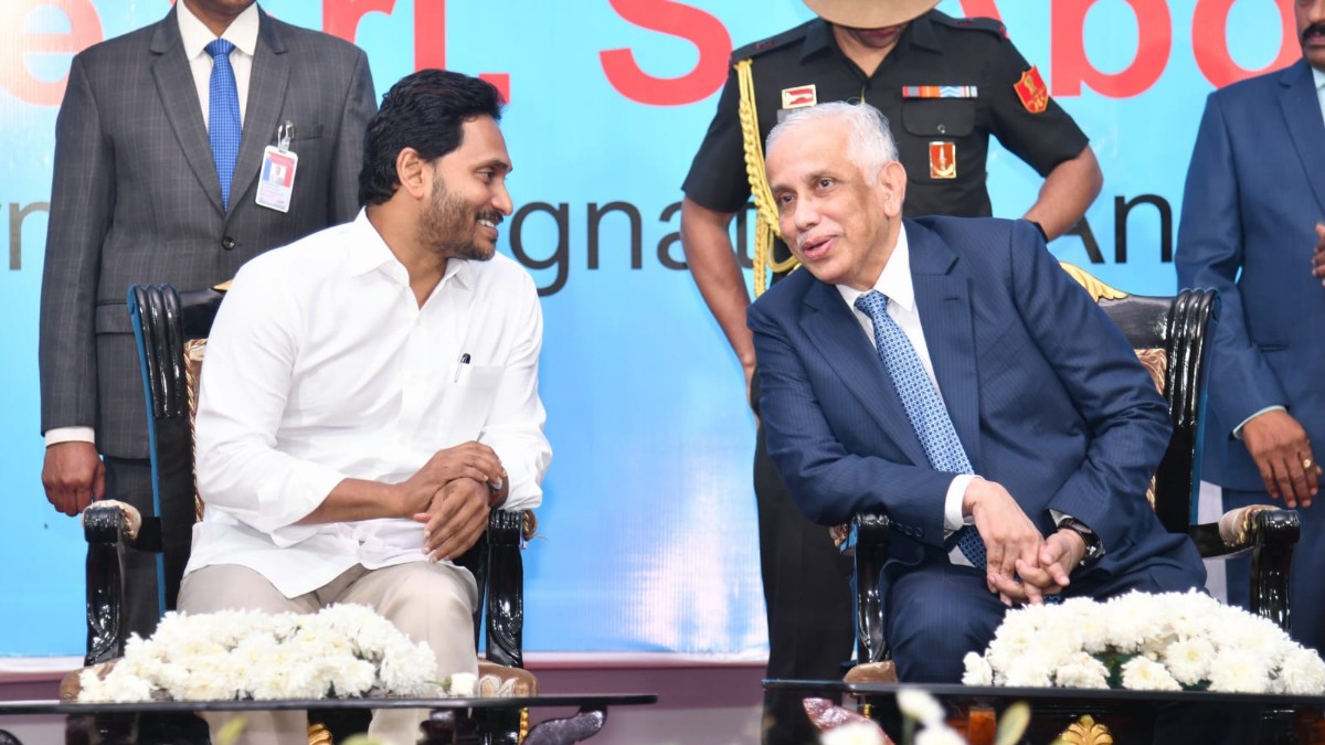 cm jagan met new governor abdul nazeer- one hour key discussions on situation in state cm jagan met new governor abdul nazeer- one hour key discussions on situation in state