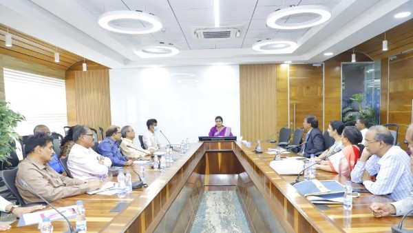 ap minister vidadala rajani key order on ragging in colleges in wake of preethi case