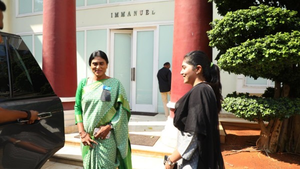 ప్రతిపక్షాలపై దాడులు..