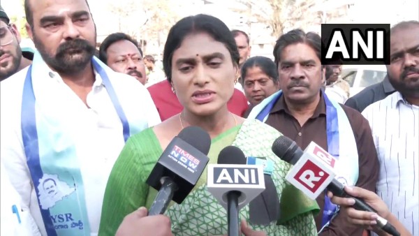  ప్రజాస్వామ్యం లేదు..