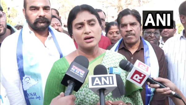 అదుపు తప్పిన శాంతిభద్రతలు