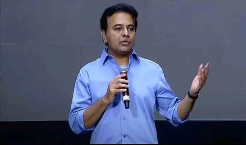 హైదరాబాద్ను షాంజైన్ చేద్దామంటూ ఫాక్స్కాన్కు కేటీఆర్ పిలుపు హైదరాబాద్ను షాంజైన్ చేద్దామంటూ ఫాక్స్కాన్కు కేటీఆర్ పిలుపు