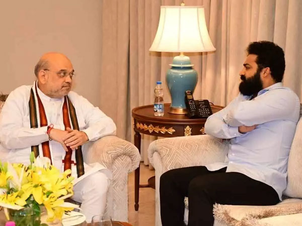 Amit shah meets Chiranjeevi garners attention amid Pawan Kalyan comments on BJP,check here