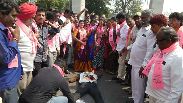 Case filed against Telangana BJP Chief Bandi Sanjay in Banjara Hills Police Station at Hyderabad Case filed against Telangana BJP Chief Bandi Sanjay in Banjara Hills Police Station at Hyderabad