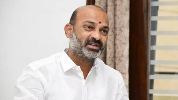 Bandi Sanjay attends before Telangana women commission for comments on brs mlc Kavitha