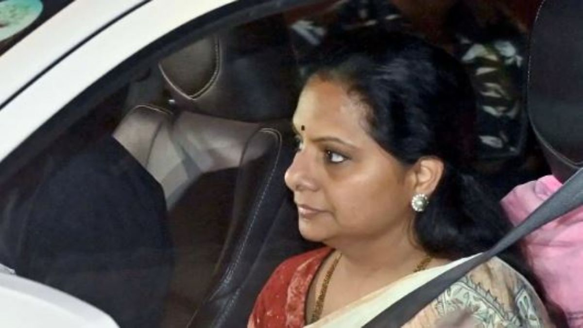 BRS MLC K Kavitha reached Delhi, likely to face ED enquiry on March 20 in Delhi Liquor Scam BRS MLC K Kavitha reached Delhi, likely to face ED enquiry on March 20 in Delhi Liquor Scam