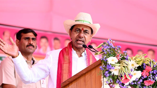 కేసీఆర్ కు ఇబ్బందిగా జాతీయ, రాష్ట్రంలోని పరిస్థితులు కేసీఆర్ కు ఇబ్బందిగా జాతీయ, రాష్ట్రంలోని పరిస్థితులు