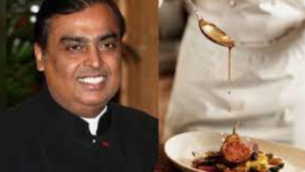 అంబానీ సిబ్బంది..