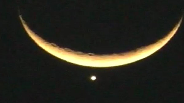Eclipse of Venus with Moon; A miracle in the sky at the beginning of the month of Ramadan!!