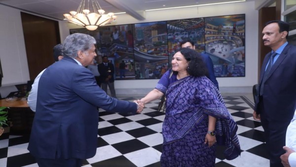 ఢిల్లీ సమ్మిట్ లోనూ.. ఢిల్లీ సమ్మిట్ లోనూ..