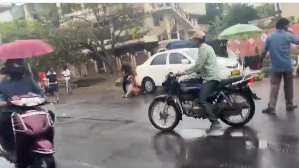 kakinada hawker attacks rto official with coconut cutting knife for demanding fine on road