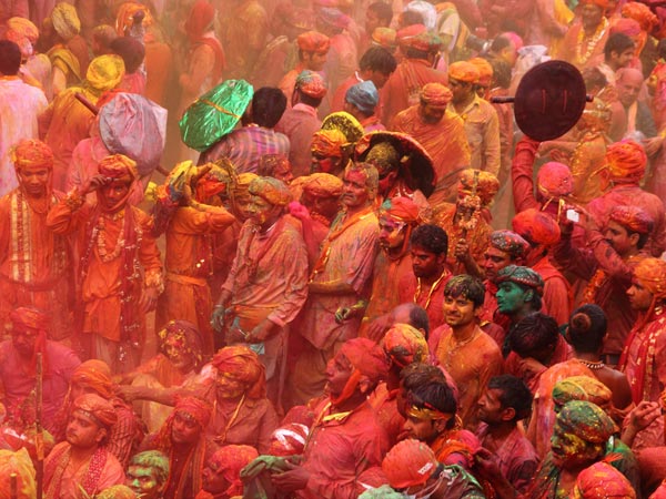 హోలీ పండుగ నాడు వాస్తు దోషాల నివారణకు చెయ్యాల్సింది ఇదే హోలీ పండుగ నాడు వాస్తు దోషాల నివారణకు చెయ్యాల్సింది ఇదే