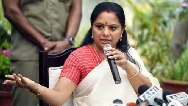 అవకాశాల్లో సగం కావాలన్న కవిత అవకాశాల్లో సగం కావాలన్న కవిత