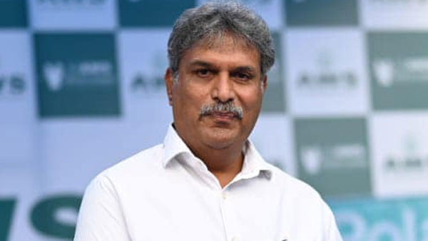 పార్టీలో చురుగ్గా నాని