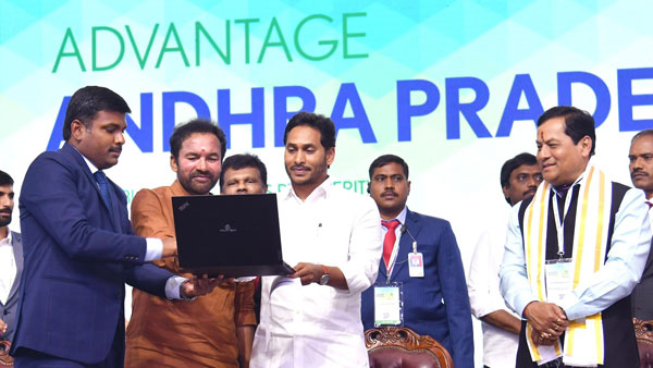 విశాఖే పాలనా రాజధానిగా..