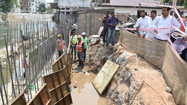 KTR visits steel bridge works in Hyderabad