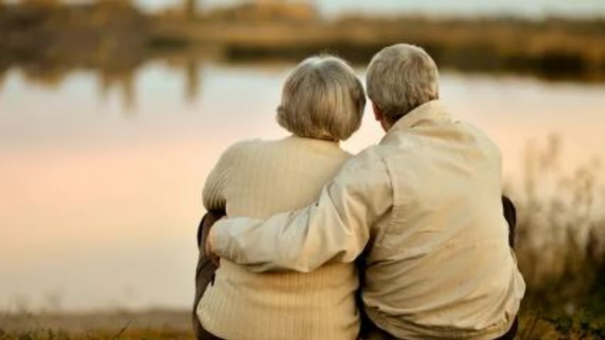 వృద్ధాప్యాన్ని నివారిస్తుంది?